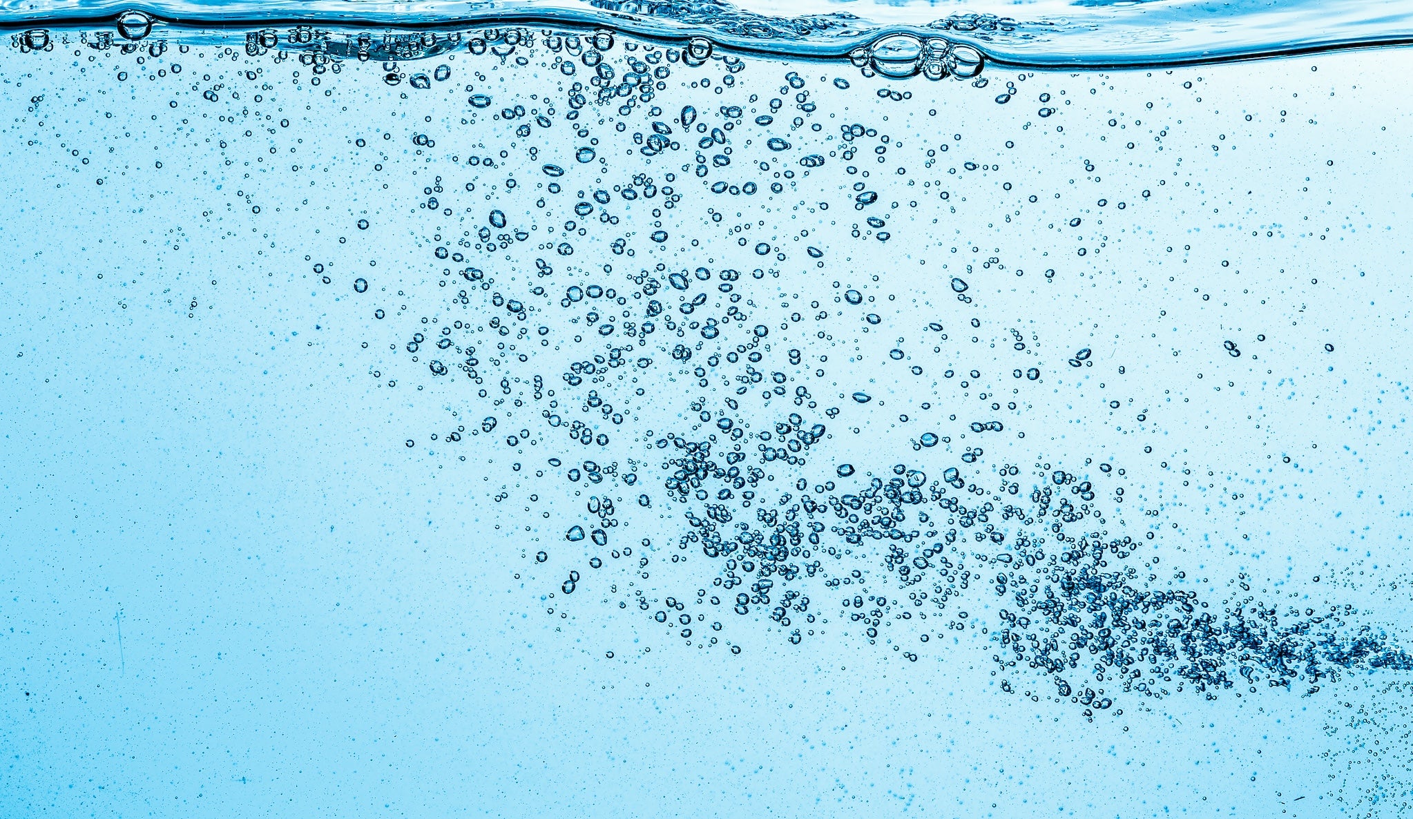 Water with bubbles